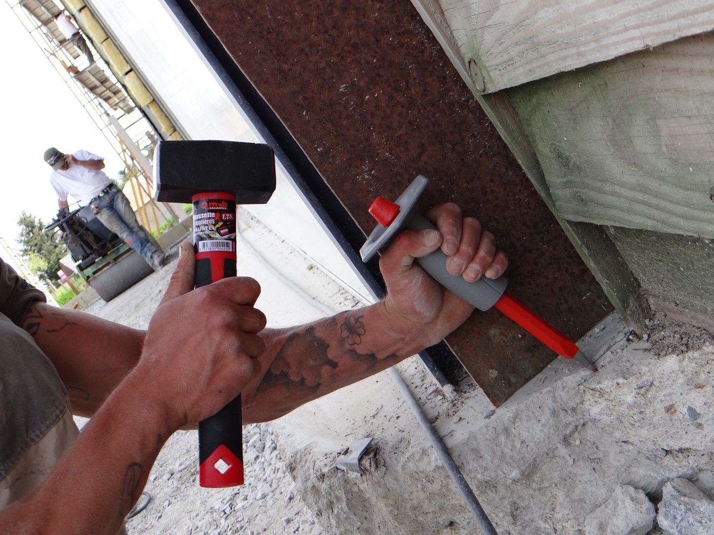 Club hammer bevelled edges  taper handling nertech 02