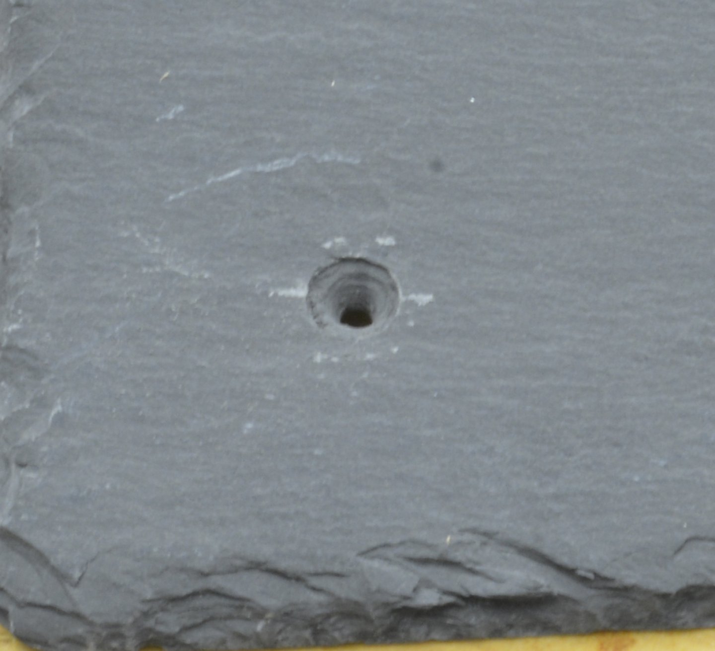 Pliers for cutting and punching the slate on card 05