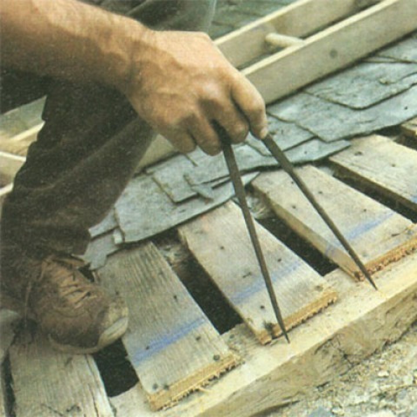 Hinged compass on card 04