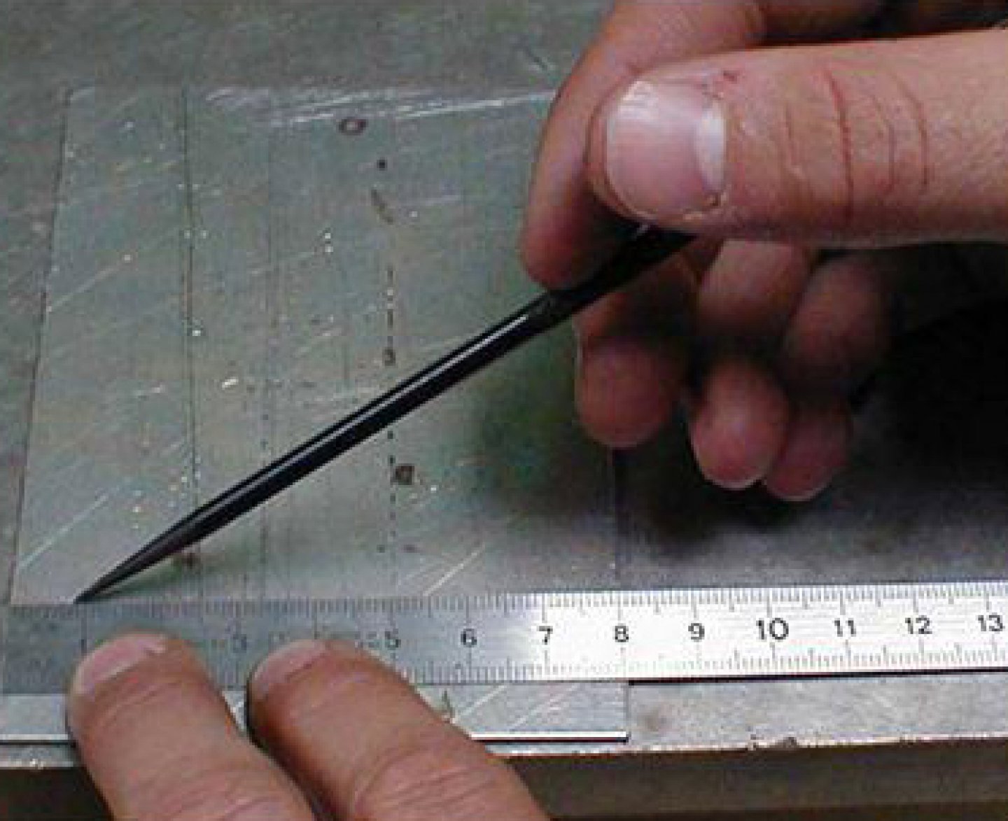 Workshop ruler - stainless steel - semi-rigid 02