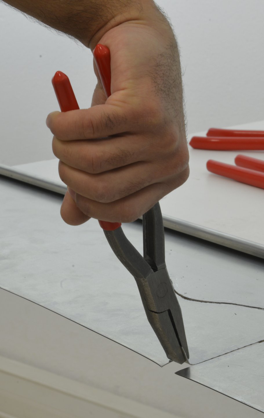 Flat nose pliers on card 05