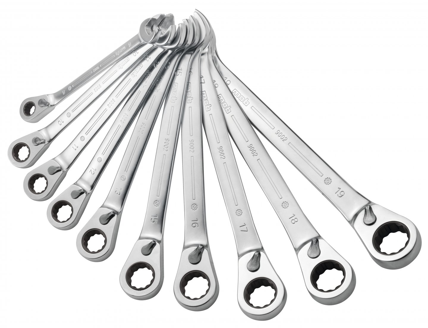 Ratcheting combination spanner set in display box 02