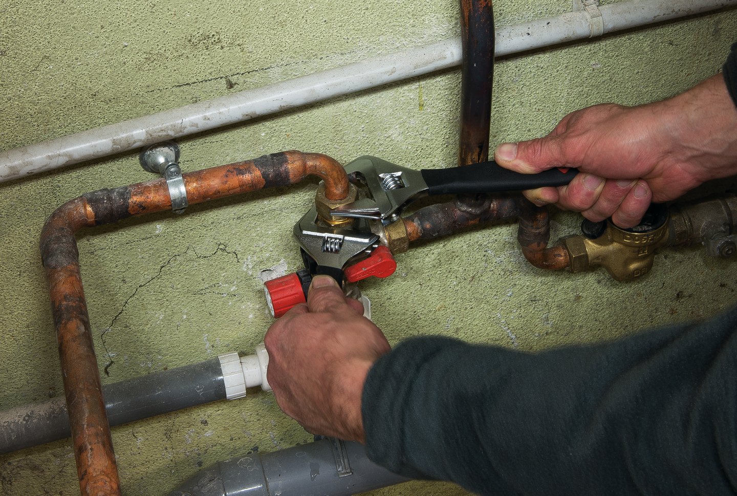 Adjustable wrenches extra-large compact' 02