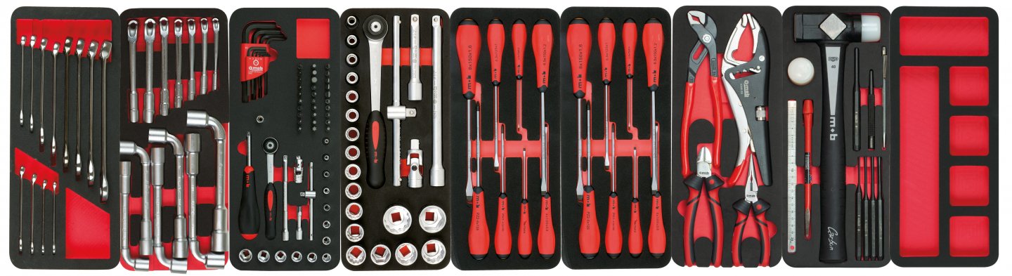 Trolley with 133 tools set 02