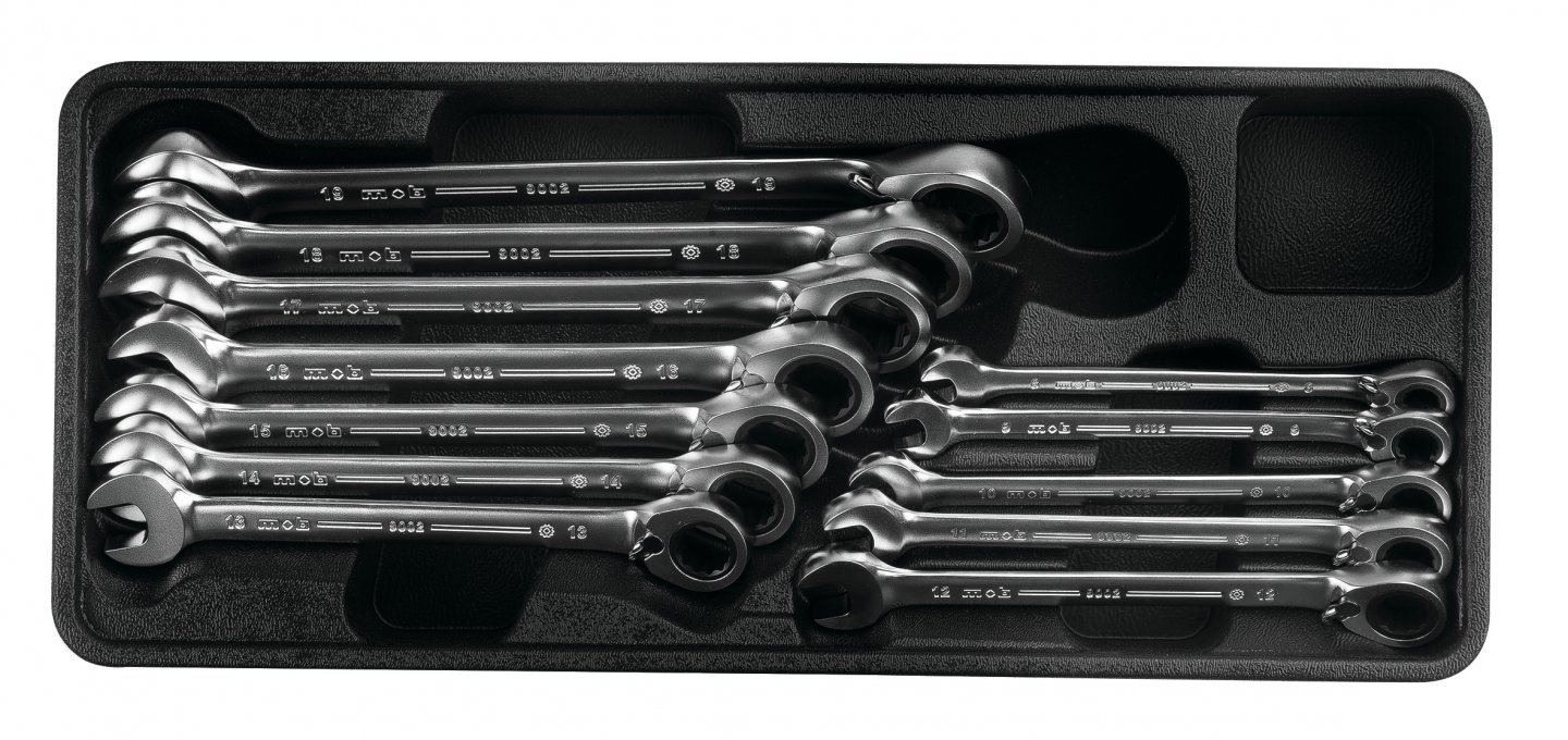 Unit of 12 ratcheting combination spanners