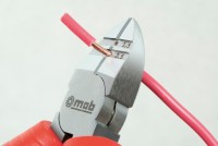 Diagonal cutting nippers & wire stripper 03