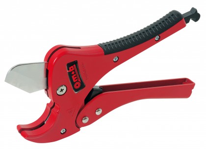 Pipe cutter for plastic pipes