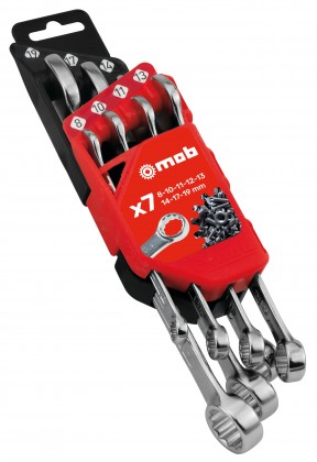 Ratcheting combination spanner set in plastic display