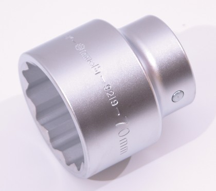 12 sides sockets 1''