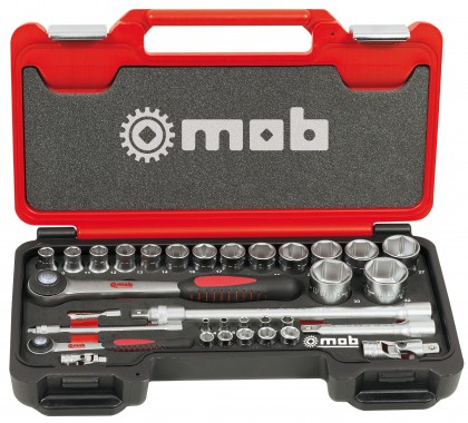 Box set in plastic box 1/4''-1/2'' 33 pieces