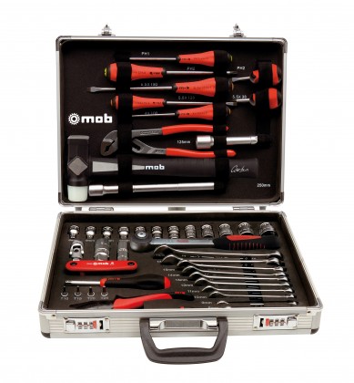 Aluminium case, 51 pieces