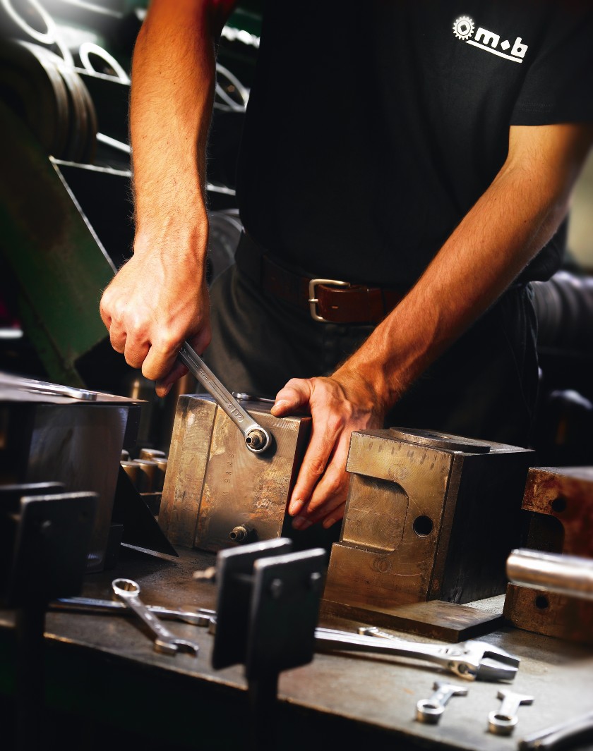 Vous avez le pouvoir de serrer, visser, réparer, créer… Le pouvoir de relever tous les défis et réussir chacune de vos missions